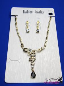 FJ0319Golden chain necklace and earrings jewelry