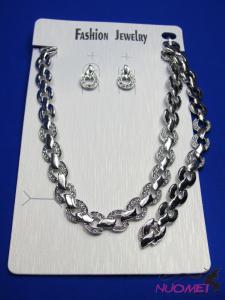 FJ0331White chain necklace and earrings jewelry